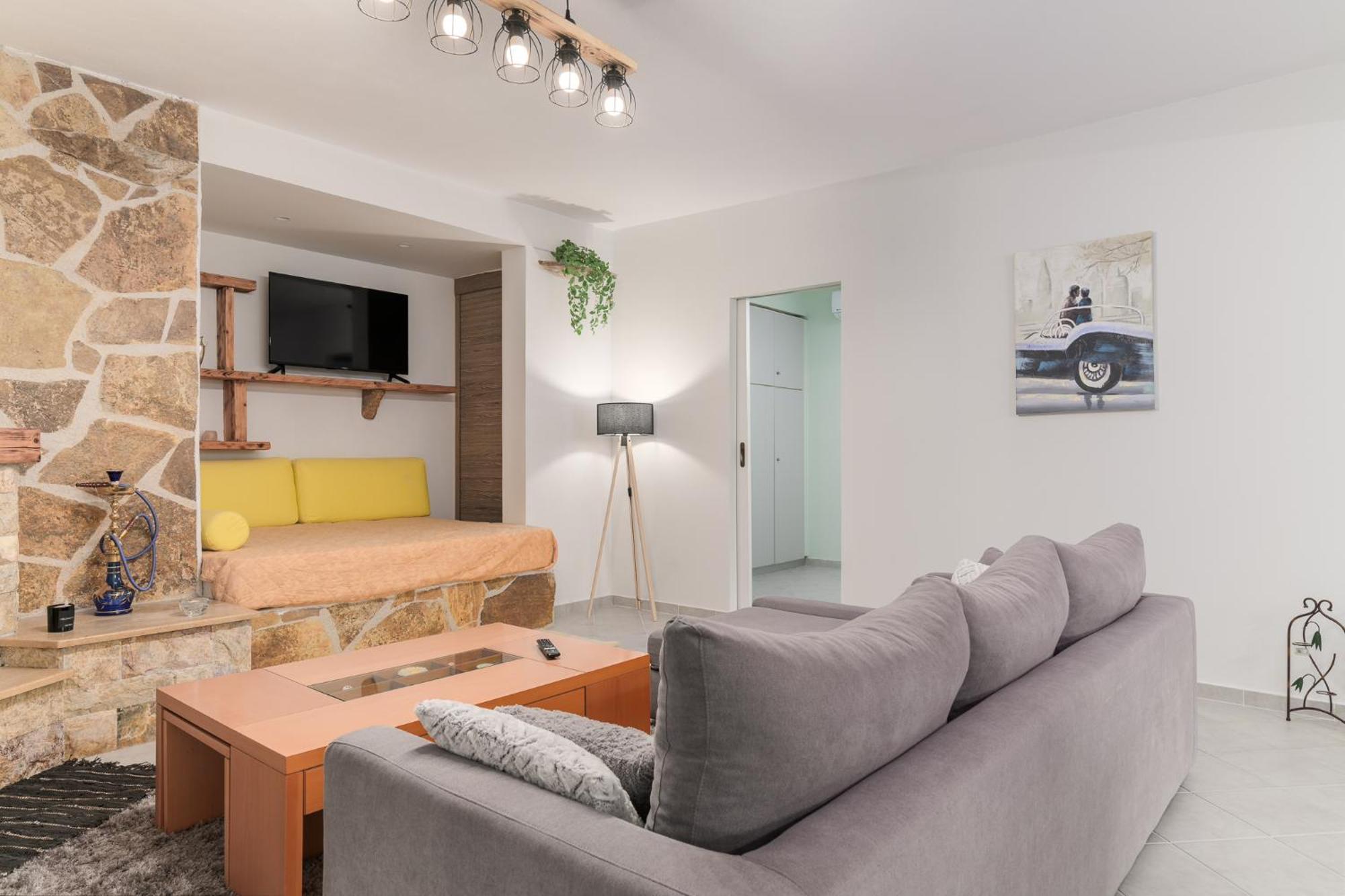 Domelia'S Luxury Apartments Near Airport & Beach Ártemida Kültér fotó